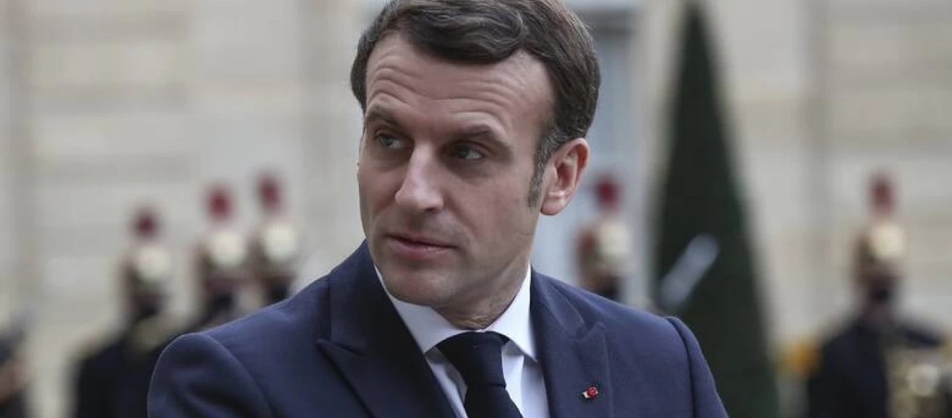 Ε.Μακρον προς Τζόνσον: «Οι δεσμοί μας θα βελτιωθούν μόνο αν τηρήσεις τον λόγο σου για το Brexit»